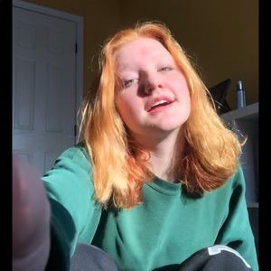 Meet your Posher, Kiya